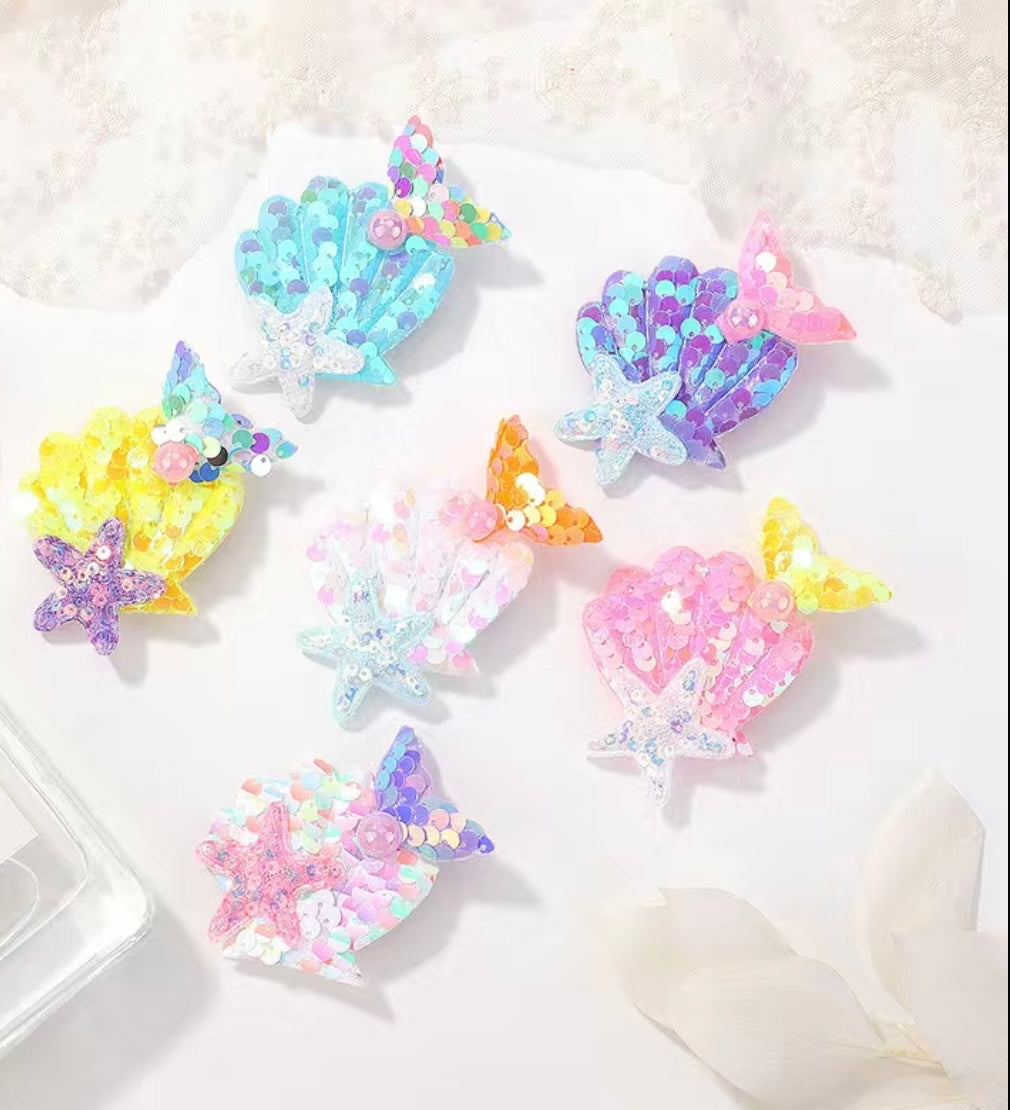 Shell Pearl Mermaid Clip